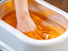 寒い季節はネイルとセットでパラフィンパックが人気です♪