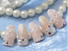 エスフィーネイルサロン ブリーユ(Esfy nailsalon Brille)/ブライダルにぴったり！