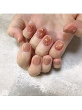 フォレット(Foret)/アシンメトリーネイル