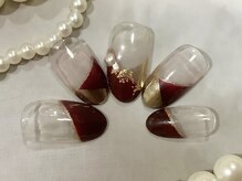 アペル(apare)/ななめめフレンチ×ミラーネイル