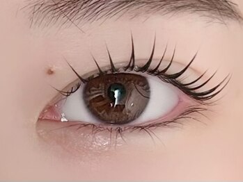 プラスエオノ エオノ(Plus Eono)/パリジェンヌラッシュリフト