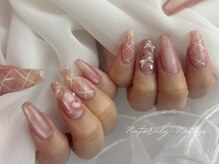 ナチュラリー ネイリーズ(Naturaly Nailys)/ガーリーネイル