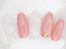 ネイルサロン あかねいろ/春夏　手描き花　クリアネイル