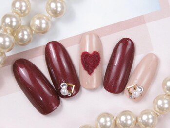 ナナズネイル 西小倉店(NANA's Nail)/人気のボルドーデザイン