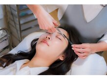 ナーズ アイラッシュ アンド アイブロウ バイ メディカルサロン(NAZ)/眉カット、毛抜き、シェービング