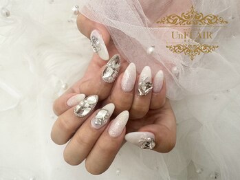 アンフレア 麻布十番店(UnFLAIR)/ホワイトネイル