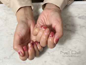 ネイルドール(Nail Doll)/
