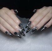 ナァネイル(Naa Nail)