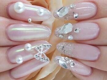 ディーネイル 四条烏丸(D-nail)の写真/■阪急烏丸駅・地下鉄四条駅2分■HANDもFOOTも税込¥3900~!■自店付け替えいつでも無料!