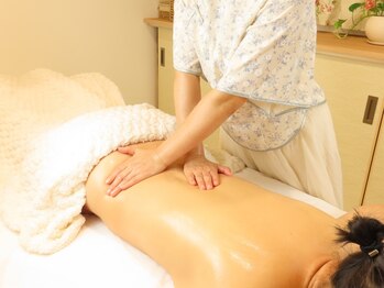 康和養生館 池袋店の写真/《中国式漢方マッサージ》丁寧なカウンセリングと施術でお悩み徹底改善★この時期気になる冷えにも◎