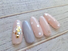 上品クリスマスツリーネイル