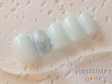 マーガレットハニー 本八幡/うるうるマグネットネイル