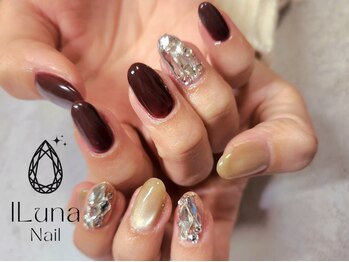 イルナ ネイル(ILuna Nail)/
