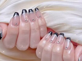 シンプルフレンチネイル