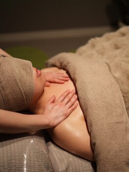 眠りの木/施術風景