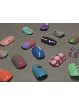 手描きアートが得意なサロン