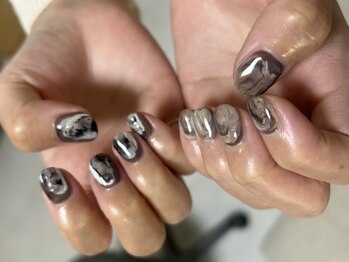 アトリエイチマルサン(アトリエ103)/ニュアンスネイル×ハンド