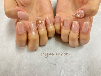 ダイナ ムーン(Dyna moon.)/ぷっくりお花ネイル