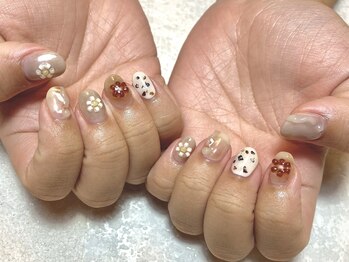 ルア(lua.)/韓国風ネイル*free design