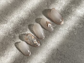 スチャ(s/cha+)/ニュアンスネイル￥8000