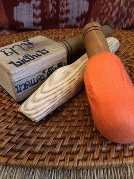 トゥクトゥク/トークセン(木槌療法)