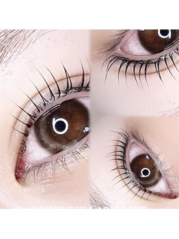 マドンナリリー(Madonna Lily)/まつ毛の長さを活かして♪