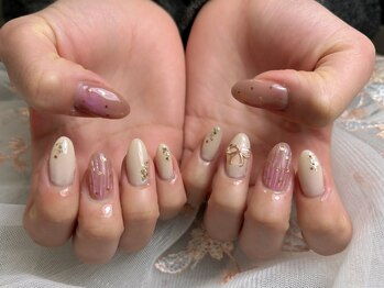 ネイル ミュー(nail myuu)/極小星ホロの人気デザインです！