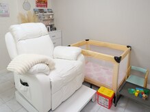 ベル(belle)の雰囲気(ベビーベッド、お子様のイスやテーブル、おもちゃもございます♪)