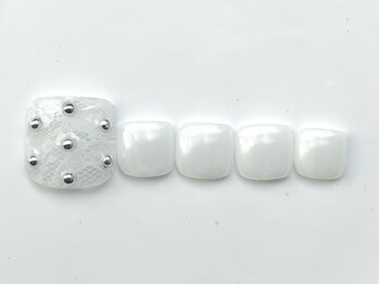 ホワイトレース¥8500