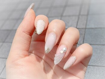 シェル ネイル(Cher nail)の写真/【オフ込ジェルワンカラーラメグラ￥4800/アート2本￥6000/4本￥6800】持込みデザインOK！パラジェル使用☆