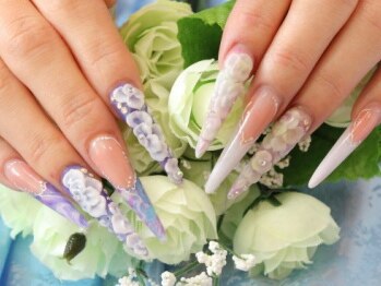 エスフィーネイルサロン ブリーユ(Esfy nailsalon Brille)/デザインスカルプ￥16300～