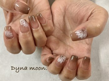 ダイナ ムーン(Dyna moon.)/フラワーネイル