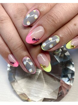 リーシアネイル(Re cia Nail)/ドットオンドット