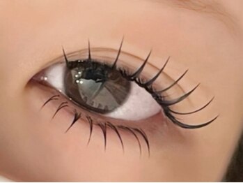 コロレ(COLORE)の写真/《最新LED＆Lカール導入》豊富な種類で自分好みのデザインに☆少ない/短い/細いなどまつ毛のお悩みも改善♪