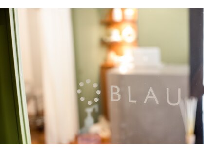 ブラウ(BLAU)の写真
