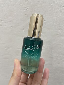 レディフル(Ladyful)/まつ毛美容液