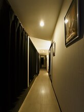 タイヴィレッジ 川崎西口店/店内は個室に仕切られております