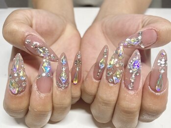 マニフィーク(magnifique)の写真/スカルプ派にはハードジェルがオススメ！強度があるので爪が弱い方にも◎フィルイン施術で爪を伸ばせる♪