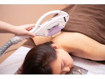 ラココ イオンモール鳥取北店(LACOCO)/日焼け肌もOK！