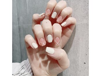 アンダーバーホワイトプラス 南海難波店(_WHITE+)/ワンホンネイル