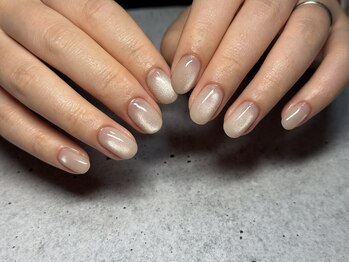 チエ(CHE)/マグネットネイル