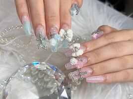 持ち込みやり放題ゴテゴテネイル