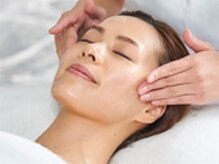 ルキア(Lukia)/メタジェクトフェイシャルエステ