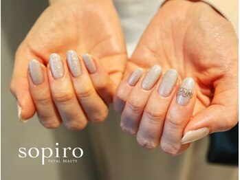 ネイルトータルビューティー ソピーロ(sopiro)/マグネットネイル