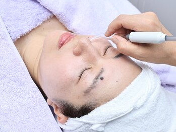 メナードフェイシャルサロン 東園田店/キッシング