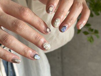 Design / ニュアンスネイル