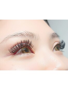 ボリュームのある目元にしたい