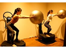 少人数個別指導のピラティス&ヨガ&パワープレート専門店です。