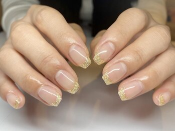 ベラ(E bella)の写真/指先が綺麗に見えるカラー/デザイン豊富♪【初回オフ込★シンプル¥4500】トレンド感のある大人上品ネイル☆