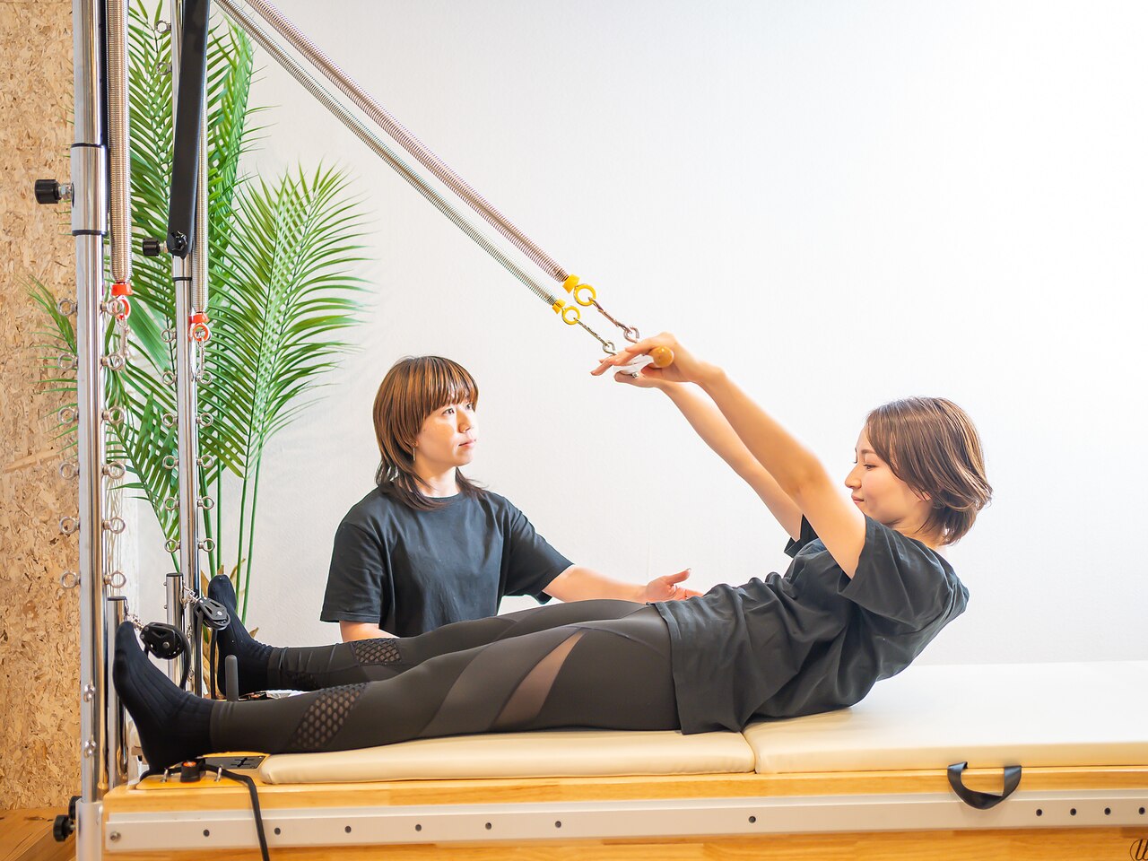 パーソナルマシンピラティス(50分)＋姿勢改善＋ストレッチ110分 3,980円